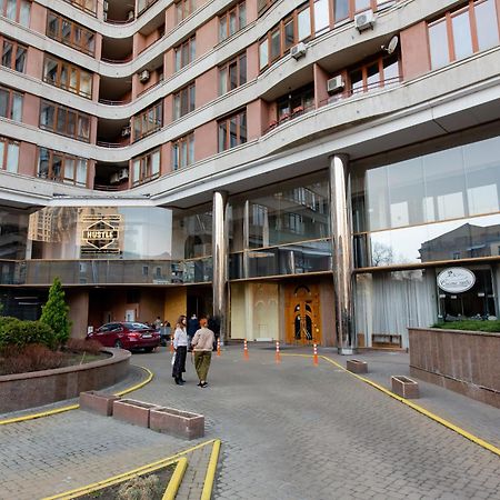Apartments On Zhilyanskaya Street 59 Kijów Zewnętrze zdjęcie